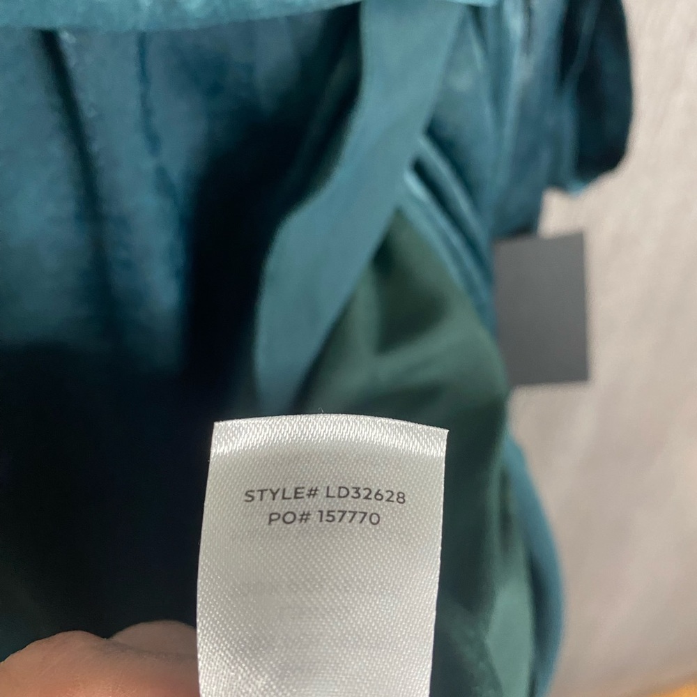NWT Lulus Wrapped Up In Love Dark Green Satin Faux-Wrap Midi Dress Women's M - Picture 8 of 10